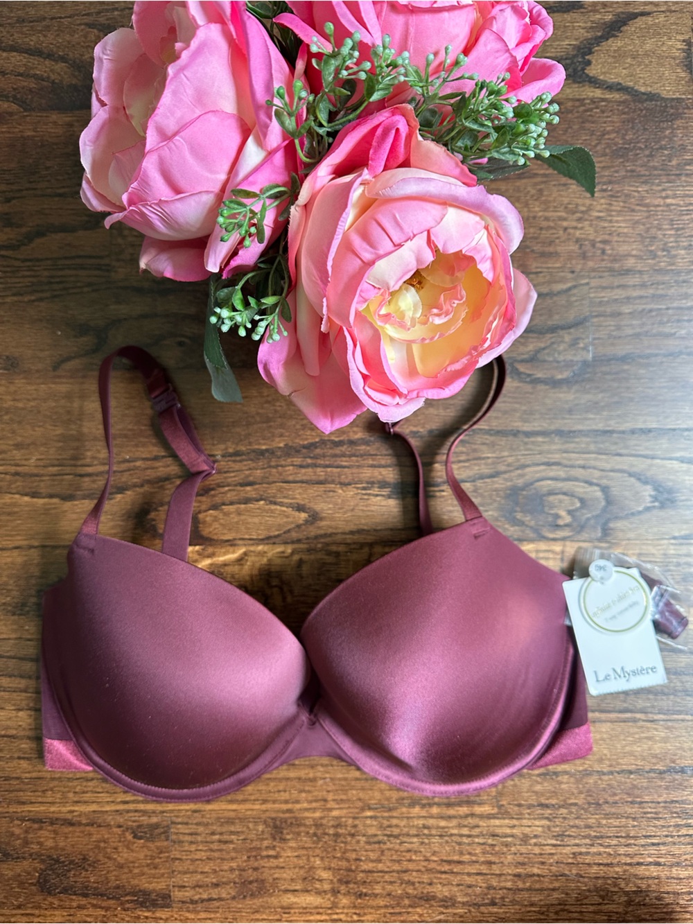 NWT Le Mystere Infinite T Shirt bra, 34G